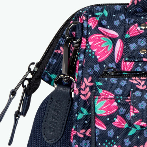 Crossbody Adventurer Medium Grotta Verde - Cabaia - - Cabaia