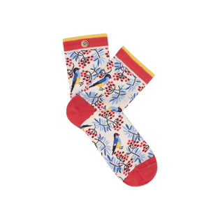 candice-amp-ambroise-cabaia-reinvente-les-accessoires-et-vetements-pour-les-femmes-hommes-et-enfants-bonnets-sacs-echarpes-chaussettes-serviettes-de-plage