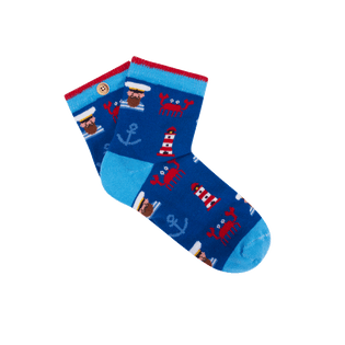 jamel-amp-sonia-chaussettes-inseparables-cabaia-reinvente-les-accessoires-et-vetements-pour-les-femmes-hommes-et-enfants-bonnets-sacs-echarpes-chaussettes-serviettes-de-plage
