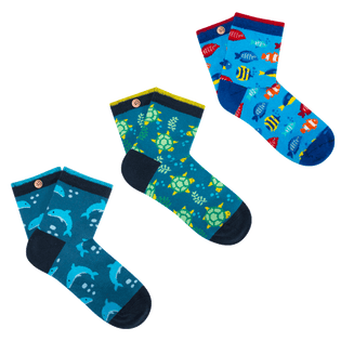 sous-l-39-ocean-cabaia-reinvente-les-accessoires-et-vetements-pour-les-femmes-hommes-et-enfants-bonnets-sacs-echarpes-chaussettes-serviettes-de-plage