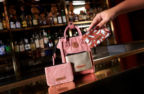 Un sac bandoulière stylé et coloré - Cabaia