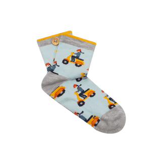 new-lyam-amp-karina-cabaia-reinvente-les-accessoires-et-vetements-pour-les-femmes-hommes-et-enfants-bonnets-sacs-echarpes-chaussettes-serviettes-de-plage
