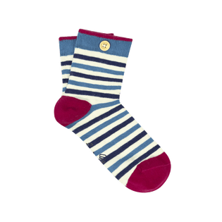 enzo-amp-lea-cabaia-reinvente-les-accessoires-et-vetements-pour-les-femmes-hommes-et-enfants-bonnets-sacs-echarpes-chaussettes-serviettes-de-plage