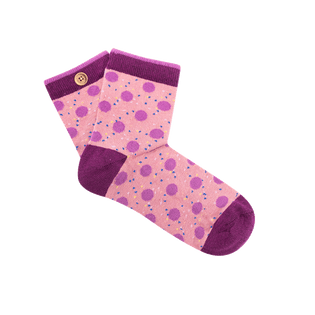new-louise-amp-charles-purple-cabaia-reinvente-les-accessoires-et-vetements-pour-les-femmes-hommes-et-enfants-bonnets-sacs-echarpes-chaussettes-serviettes-de-plage