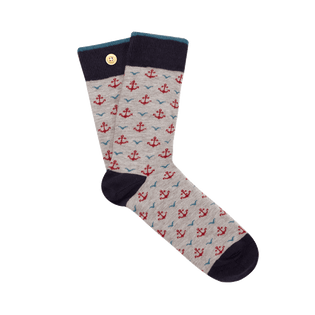 chaussettes-hommes-avec-des-ancres-cabaia-reinvente-les-accessoires-et-vetements-pour-les-femmes-hommes-et-enfants-bonnets-sacs-echarpes-chaussettes-serviettes-de-plage